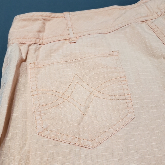 Khakis International Design light orange capri pants size 10 - Picture 3 of 8